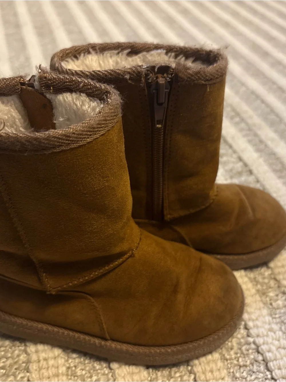 Harper Canyon Brown Kids' Faux-Suede Fleece-Lined Boots